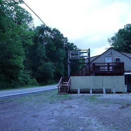 פייטוויל 3-Bedroom Apt. Ideal Location Near New River Gorge מראה חיצוני תמונה